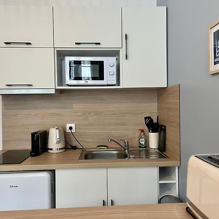 Suite Clovis - 1 Reims Exterior foto